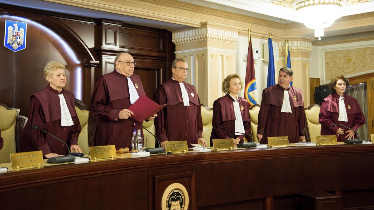 judecatori Curtea Constitutionala a României