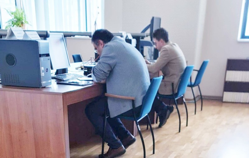 Ce spune USR despre acțiunea partidului de a copia de mână teza de doctorat a ministrului Lucian Bode, după ce a fost semnalată de Emilia Șercan