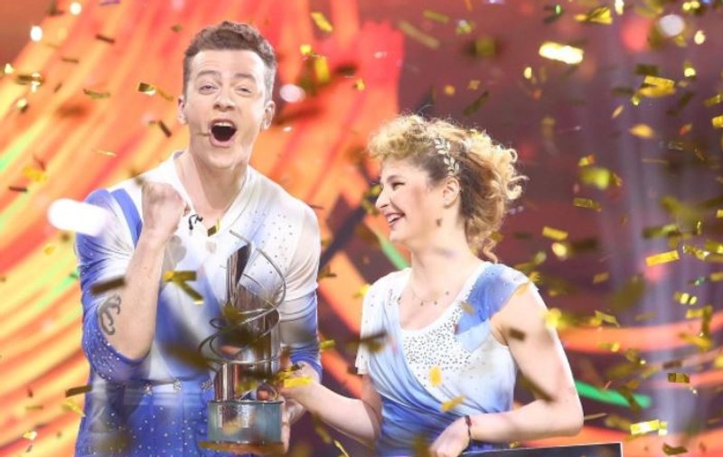 Jean Gavril și Ana Maria Ion sunt câștigătorii de la „Dancing on Ice - Vis în doi”. Au plecat acasă cu 50.000 de euro