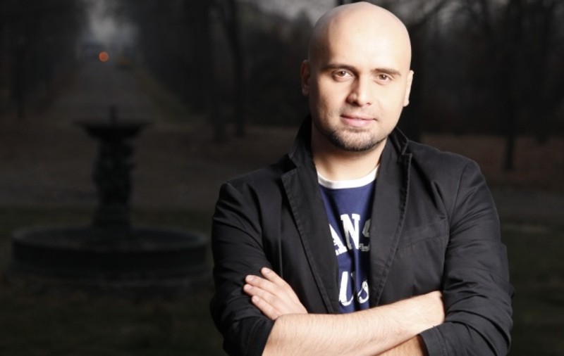 Laur, solistul trupei Zero, a fost îndrăgostit în liceu de un fotomodel faimos. Află despre cine e vorba!