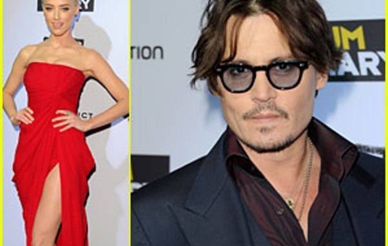 Cum se consolează Johnny Depp după despărţirea de iubită? Uite ce pasiune ciudată are