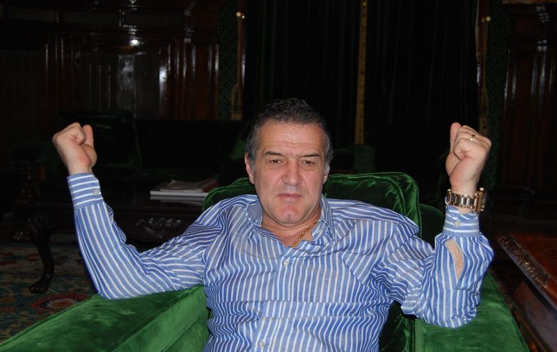 Gigi Becali vrea un cuplu de fundaşi centrali format din Găman şi Gardoş