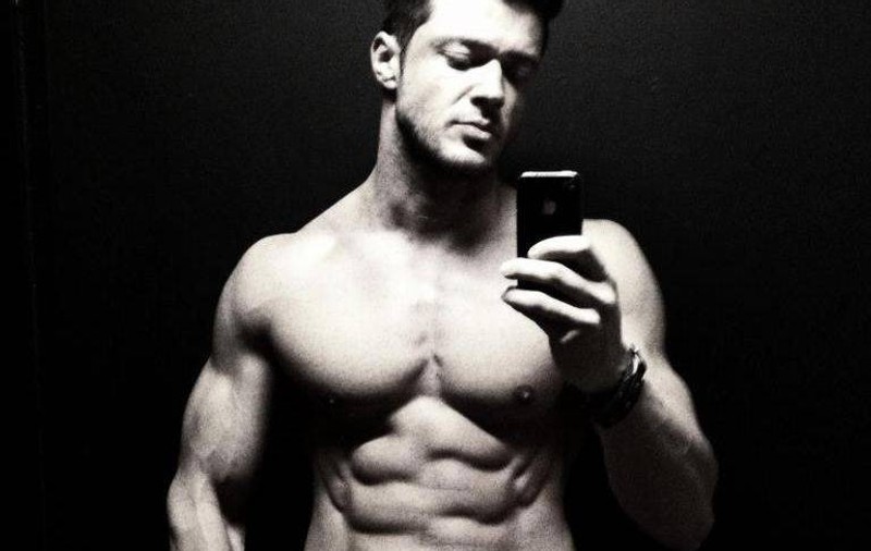 Victor Slav, mesaj pe Facebook înainte de anunțul despărțirii de Anda Adam! Vezi cum se încurajează singur!
