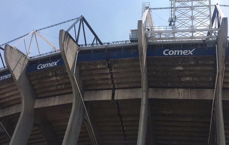 Legendarul stadion Azteca a fost avariat de cutremurul din Mexic