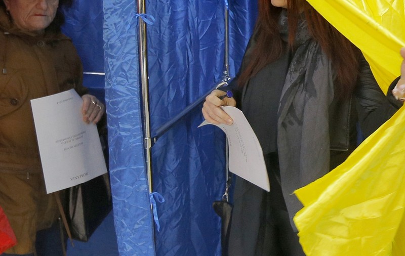 FOARTE TARE! Prezență de 350% la o secție de vot | ALEGERI PREZIDENȚIALE 2014