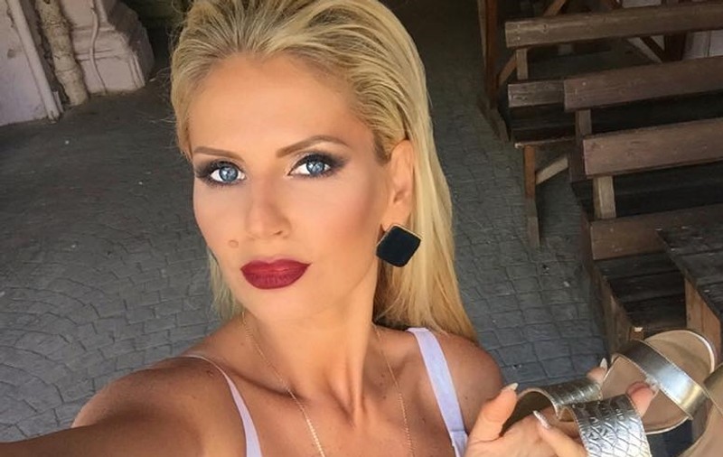 Andreea Bănică, FĂRĂ MACHIAJ! Îți place cum arată? | FOTO ÎN ARTICOL