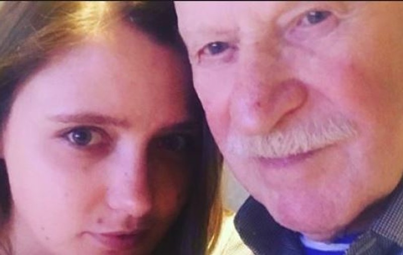 Un actor în vârstă de 87 de ani divorțează de soția cu 60 de ani mai tânără dintr-un motiv surprinzător