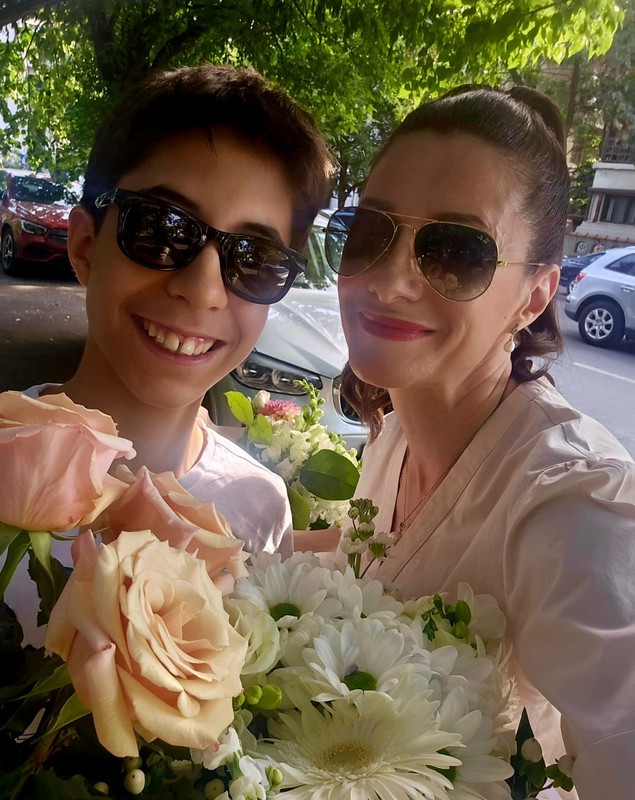 Iuliana Tudor a dezvăluit care este relația cu fiul ei adolescent. „Toți greșim, dar învățăm din greșeli și mergem mai departe”