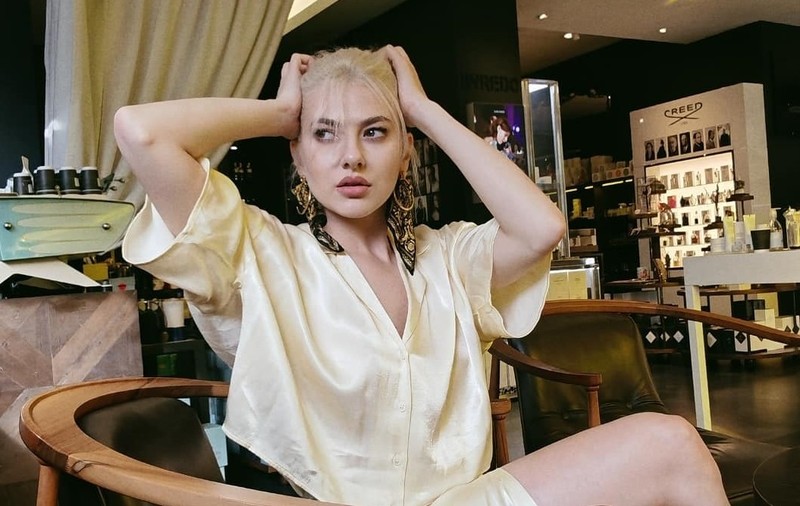 Cum au petrecut Lidia Buble și Harlys Becerra, noul iubit, prima noapte în București