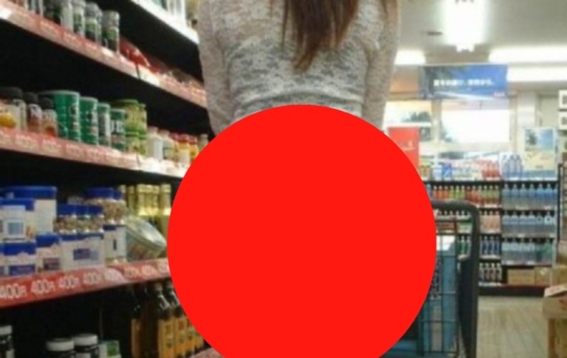 S-A POZAT CU FESELE LA VEDERE, ÎN SUPERMARKET! Clienţii magazinului AU VĂZUT TOT | FOTO 18+ ÎN ARTICOL