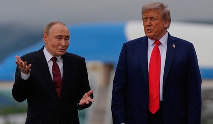Vladimir Putin a aplicat o veche tactică KGB în negocierile cu Donald Trump, Foto: Profimedia Images