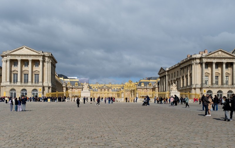 Incendiu la Palatul Versailles, care va găzdui evenimente în cadrul Jocurilor Olimpice | VIDEO