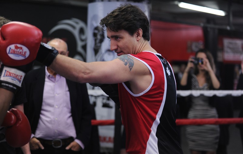 Premierul Canadei, la sala de box | VIDEO