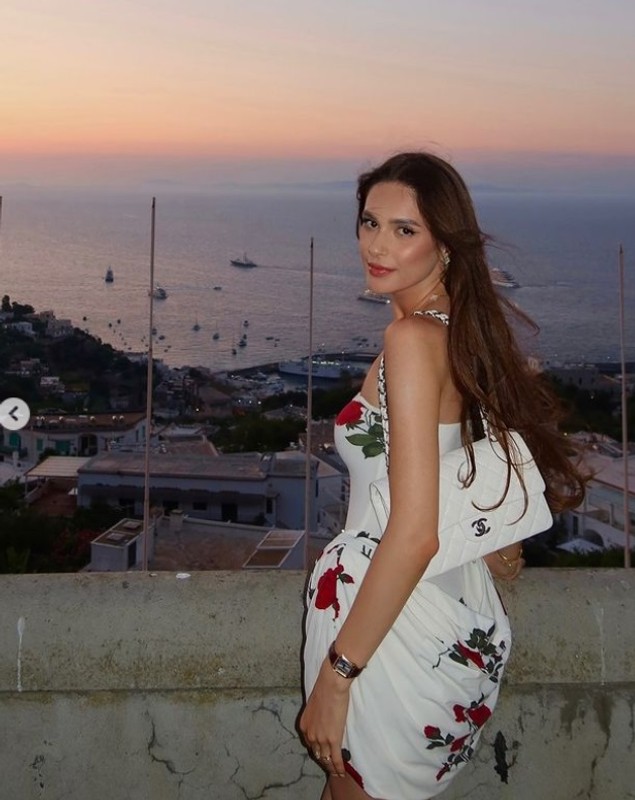 Imagini cu Elena și Ianis Hagi în luna de miere. Unde își petrec prima vacanță după ce s-au căsătorit