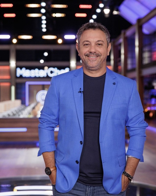 Sorin Bontea a cules măslinul din curtea casei. Ce rețetă va pregăti: „A venit luna noiembrie, când se culeg măslinele”