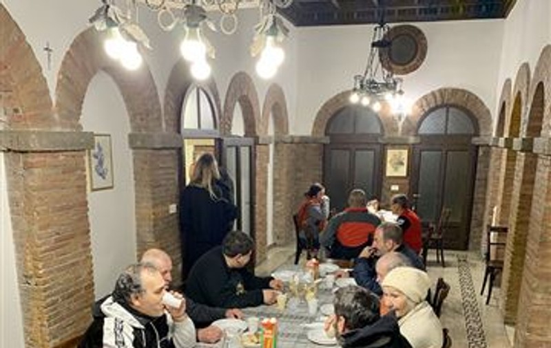 Palat din secolul 19, transformat în adăpost pentru oamenii străzii