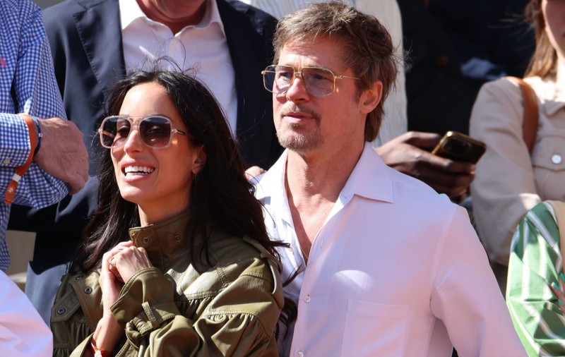 Primele imagini cu Brad Pitt și Ines de Ramon, iubita cu 29 de ani mai tânără, pe Instagram. Cuplul a făcut un nou pas în relație