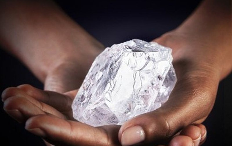 Al doilea cel mai mare diamant din lume a fost vândut într-o tranzacție privată
