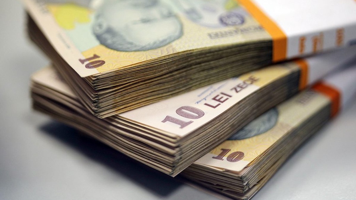 VIDEO Cea mai mare dobândă din UE la un credit, descoperită în România: peste 30 de mii la sută pentru un credit de 180 de euro