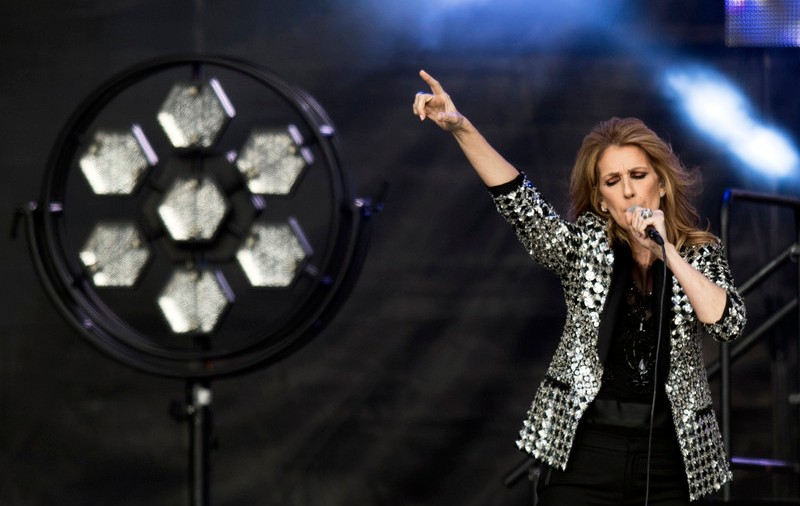 Concertul Celine Dion din București se amână până în 2023. Biletele cumpărate deja rămân valabile