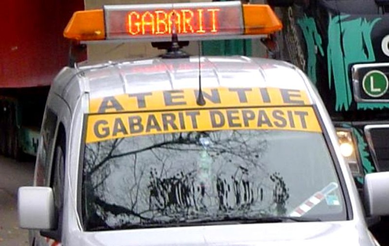 Patru transporturi agabaritice vor traversa România, de la vest la est, în zilele următoare