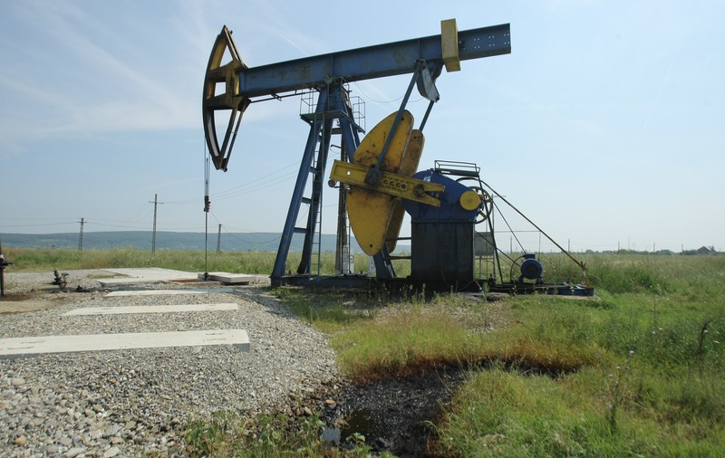 Documente CIA declasificate: SUA interesată de petrolul României după cutremur