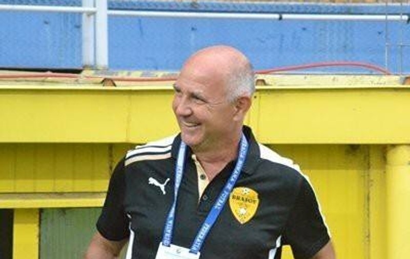 Fotbalul mic. Adrian Szabo, înscăunat la Corona. La FC Brașov a venit ”Papa”