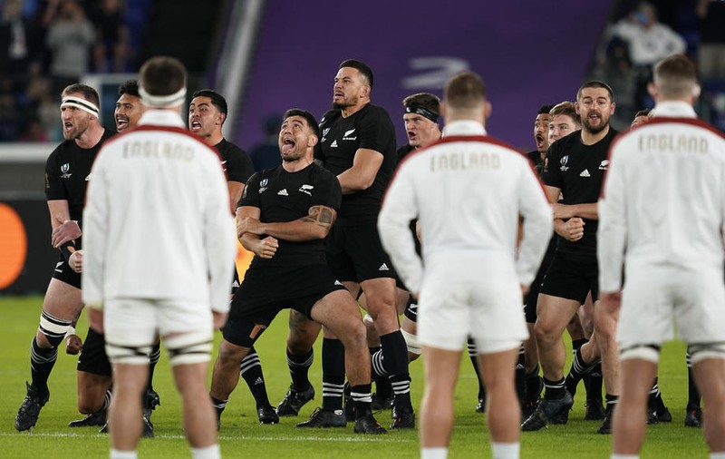 Cupa Mondială de rugby 2018: englezii au sfidat haka neo-zeelandeză și au fost amendați