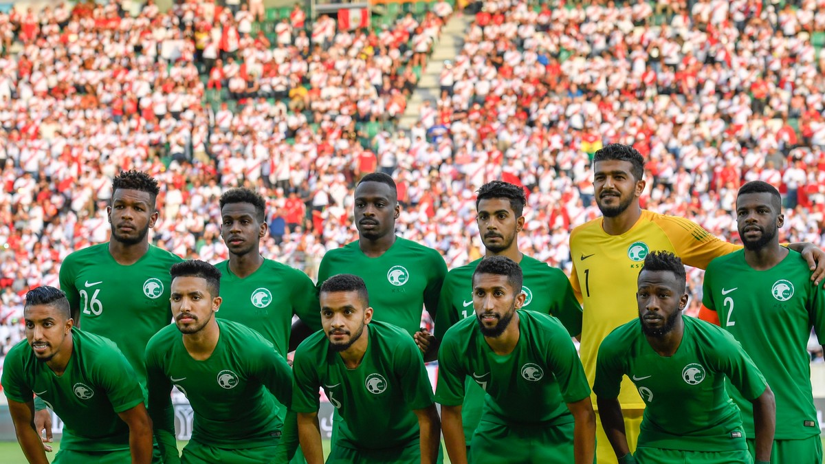 Saudiții încheie Ramadanul în ziua meciului cu Rusia, deschiderea Campionatului Mondial de fotbal Rusia 2018. Vor simula accidentări ca să poată mânca ceva?