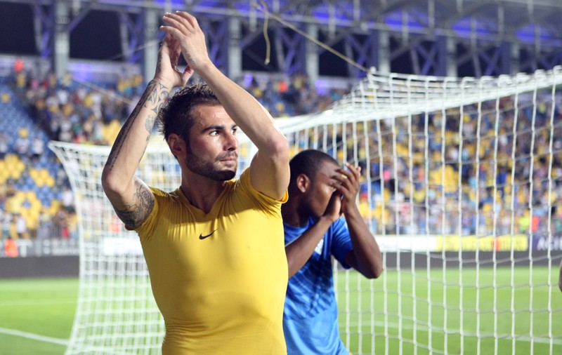 Adrian Mutu și-a făcut preț pentru televiziuni. Un ”Briliant” costă 10.000 de euro!