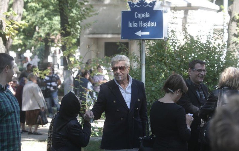 Înmormantare Sebastian Papaiani. Ion Dichiseanu, scene stânjenitoare în cimitir