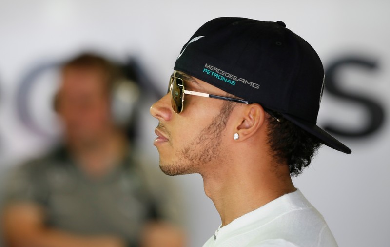Lewis Hamilton a comis-o! Iubita lui a luat foc / FOTO