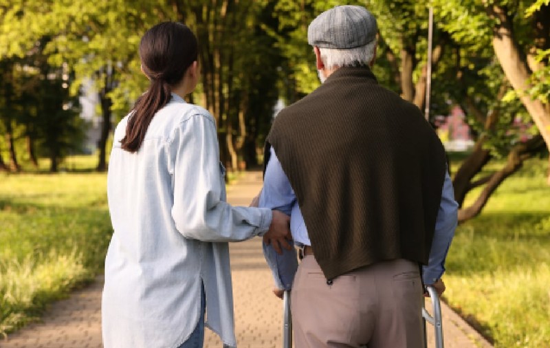Două badante se luptă pe averea unui italian de 94 de ani. Acestea se acuză reciproc, iar cazul a ajuns în instanță