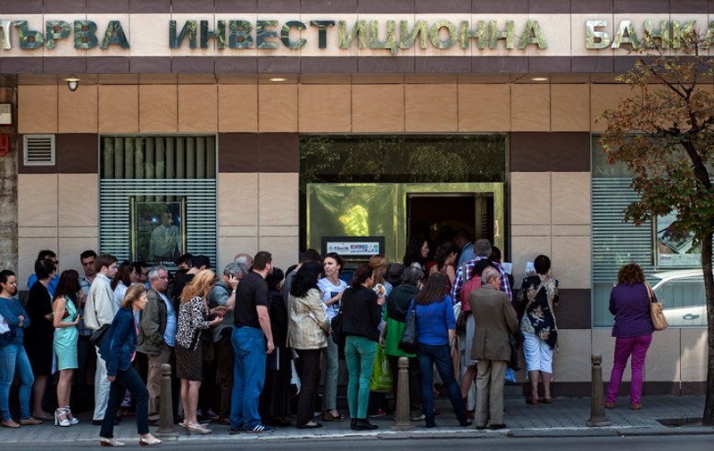 Măsuri pe timp de pandemie în Bulgaria. Ratele la credite, amânate jumătate de an