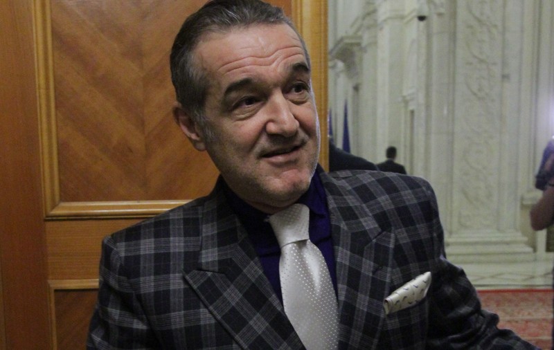 CUM A TRĂIT Gigi Becali cei 2 ani de închisoare! Iată ce a făcut PENTRU A-I ÎNDUPLECA pe judecători