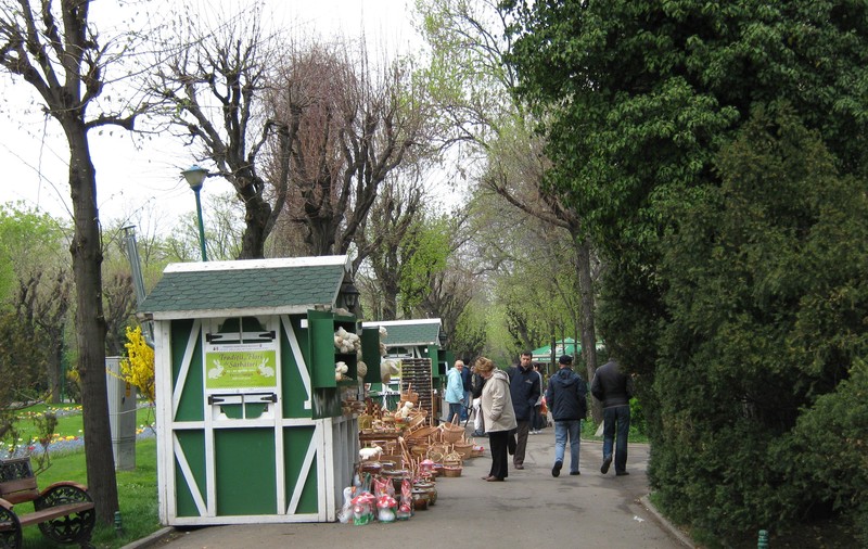 Târg de Florii în Parcul Cişmigiu. Află programul pentru următoarele 10 zile!