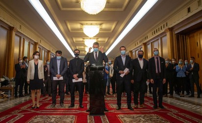 Vicepremierul Dan Barna și miniștrii USR PLUS, inclusiv cel revocat al Justiției, Ion Stelian | Foto: Inquam Photos/ Ilona Andrei