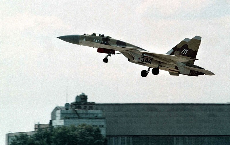 Un avion militar al Rusiei a fost interceptat în spațiul aerian al României