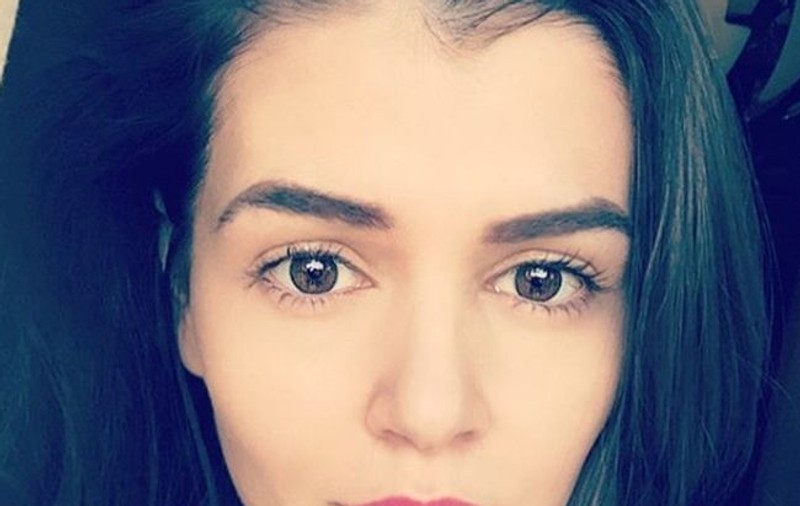 Surorile Gabor trec prin momente grele. Mama lor ar fi împlinit astăzi 57 de ani. “Cel mai trist an”