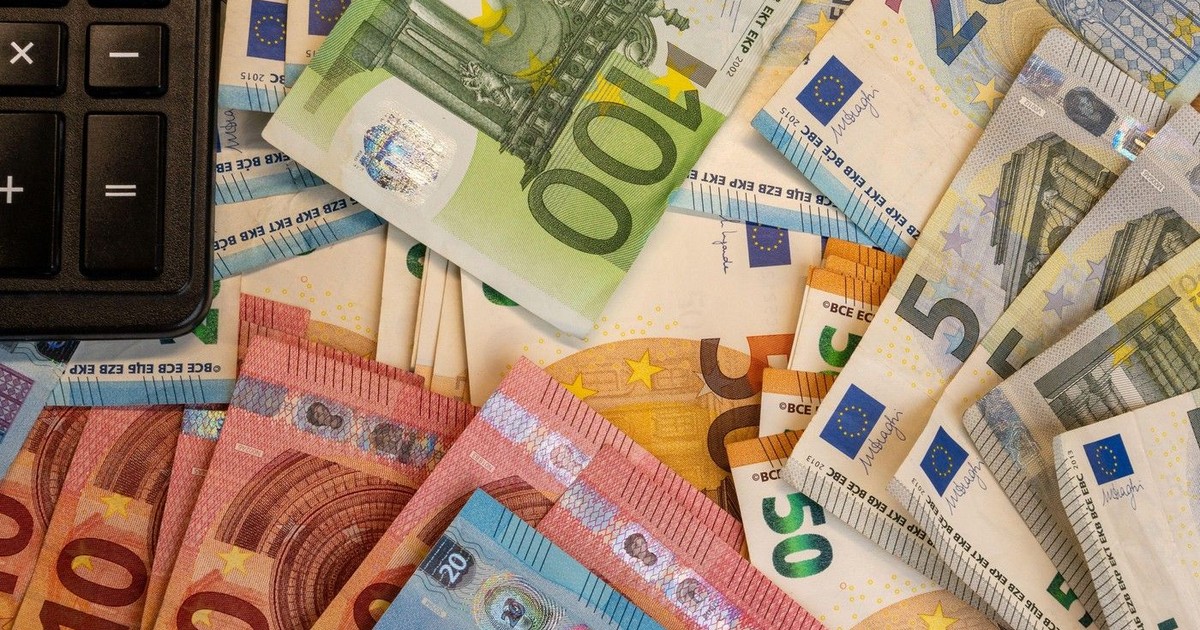 O femeie a câștigat 31.000 de euro fără să facă nimic, iar după 4 ani trebuie să dea banii înapoi. Foto Profimedia