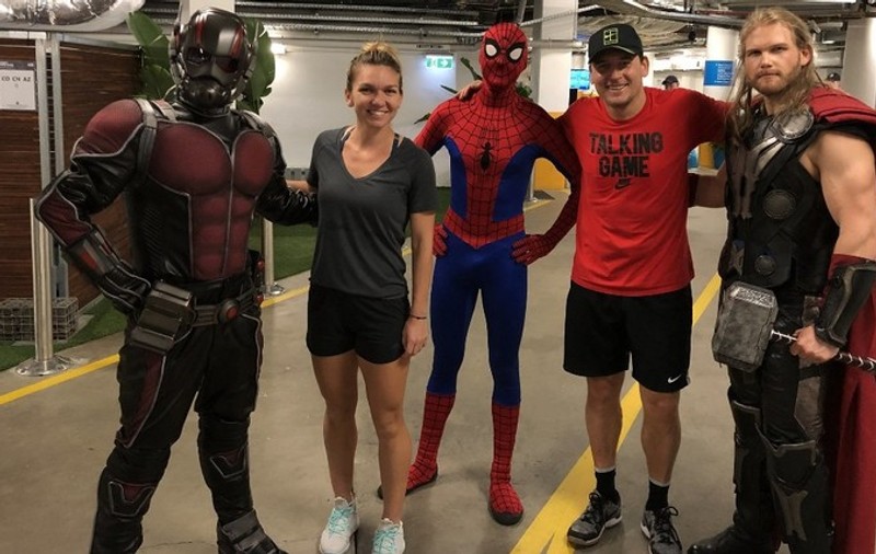 Simona Halep, printre vedete de cinema. Thor, Spiderman și Ant-Man, alături de Simo la Melbourne