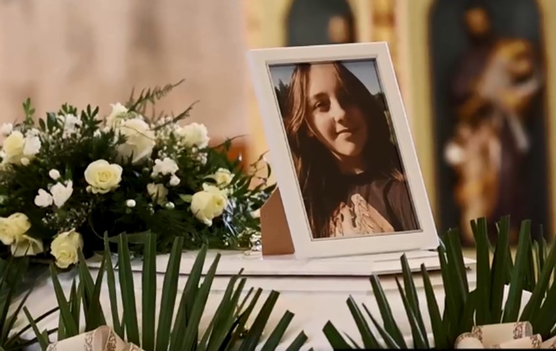 Natalia, fetița care a murit de frig într-un oraș polonez, leșinase la 500 de metri de sediul poliției. 4 ofițeri sunt cercetați pentru că au întârziat declanșarea căutărilor
