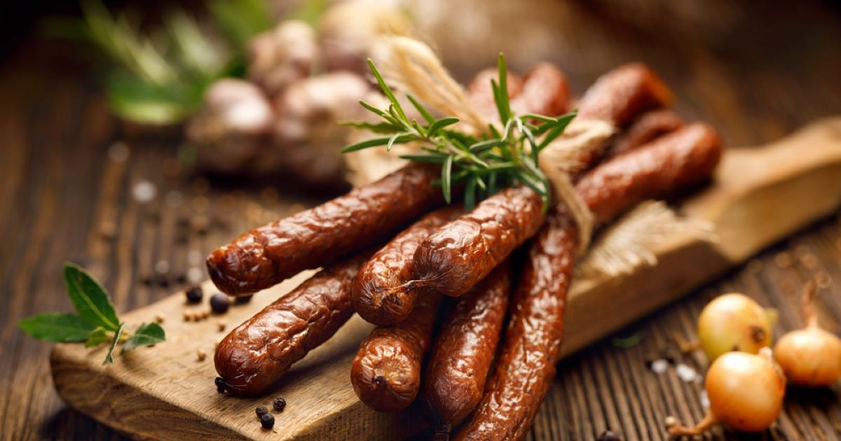 Reţetă de cârnaţi de Pleşcoi - cum faci cei mai buni cârnați de casă