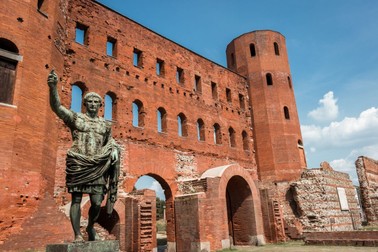 Porta Palatina - obiective turistice în Torino