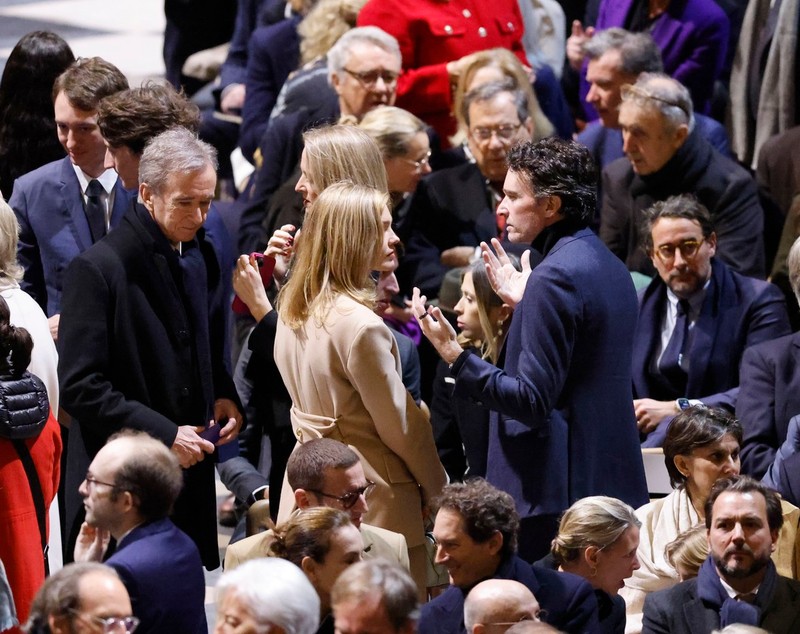 Redeschiderea Catedralei Notre-Dame din Paris. Emmanuel Macron: „Clopotele bat din nou”