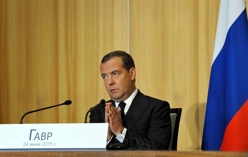 Dmitri Medvedev îl ironizează pe Joe Biden, după anunțul privind candidatura pentru al doilea mandat: „Un bunic disperat"