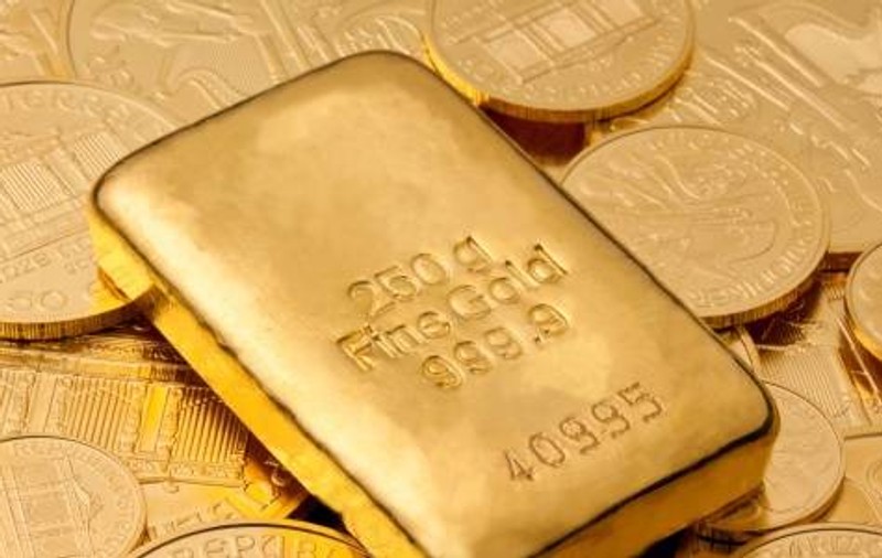 Un român a cumpărat 34 de kilograme de aur!