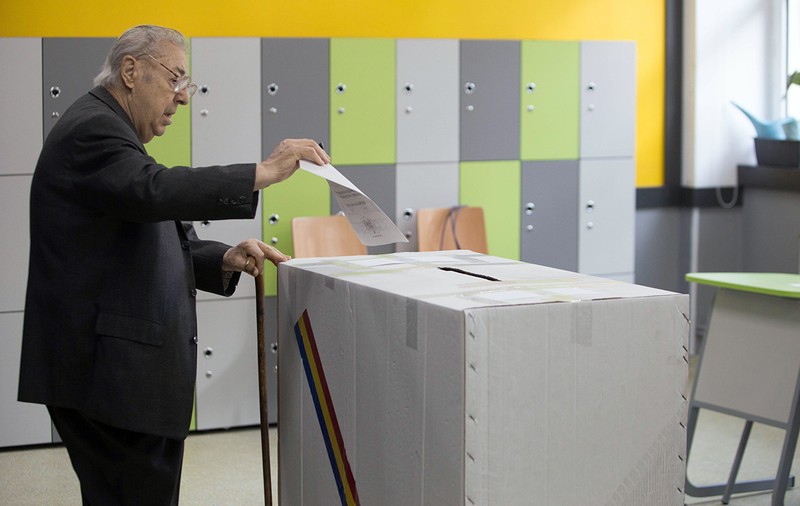 Ce spun ultimele date dinainte de ziua votului. Românii sunt deciși cu cine vor vota, doar 8% dintre ei vor hotărî spontan, la urnă