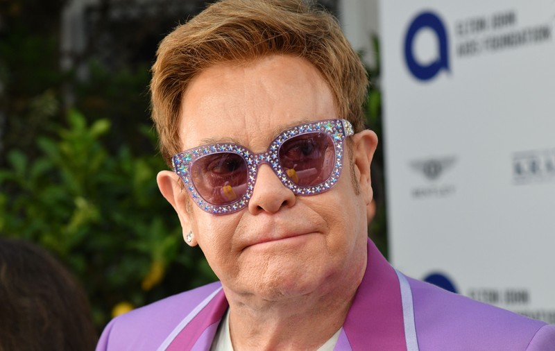 Elton John și-a anulat concentul din Indianapolis. "Sunt extrem de bolnav"