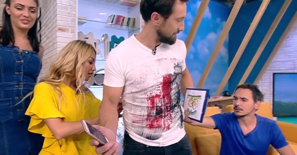 Schimb de replici uimitoare între Răzvan și Dani. “Ce nenorocit. Nu se poate să ajungem la gradul ăsta de intimitate”
